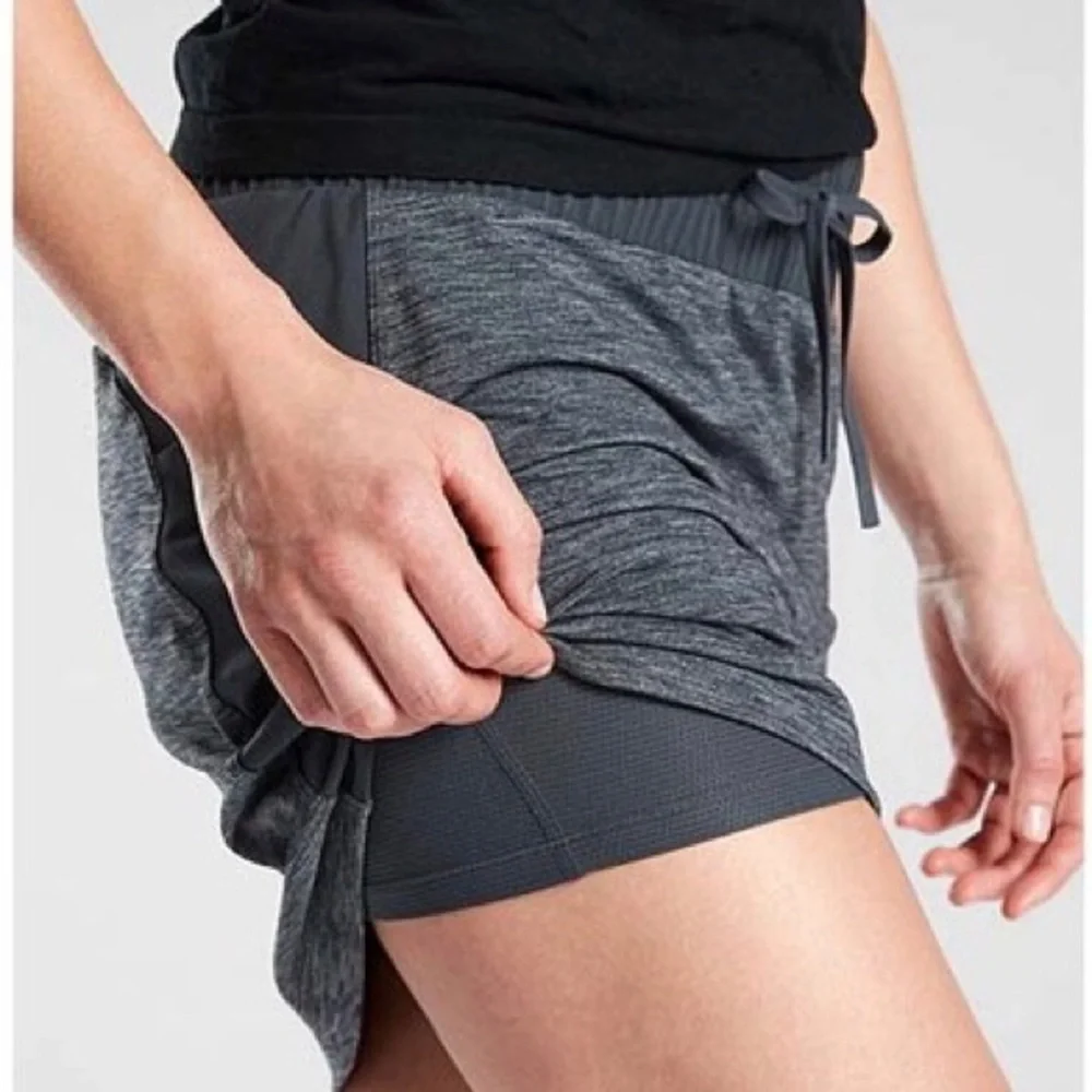 Athleta Excursion Hybrid Skort Black Heather Medium
